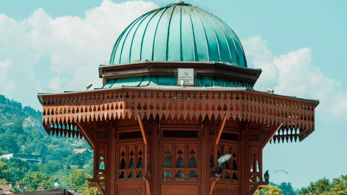 Historic dome and Ottoman-era architecture in Sarajevo — layered Austro-Hungarian and Baščaršija heritage (Unsplash)
