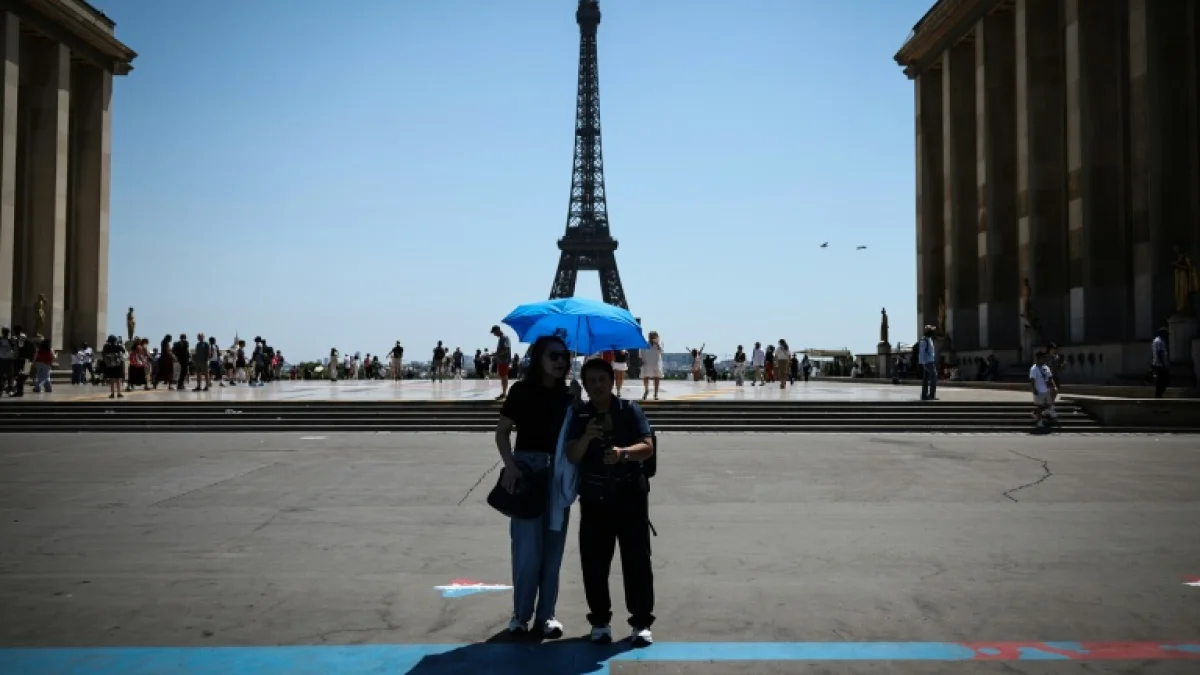 Athletics track in the Paris suburbs during France's June 2026 heatwave, as authorities warn of peak temperatures near 40°C (104°F) around the summer solstice